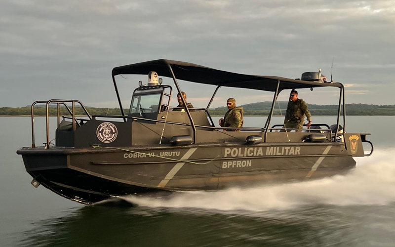 Military Armoured Boat Aruanã 26 FT