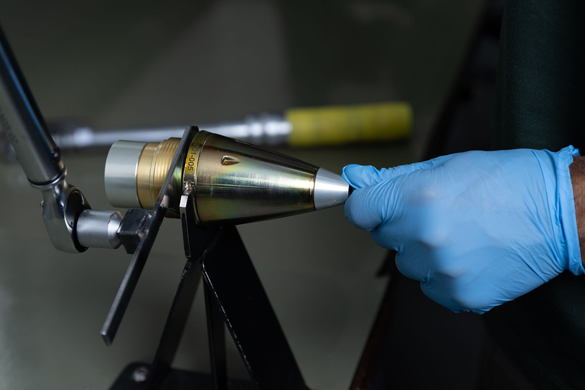 Munição e Componentes de Artilharia de 155mm
